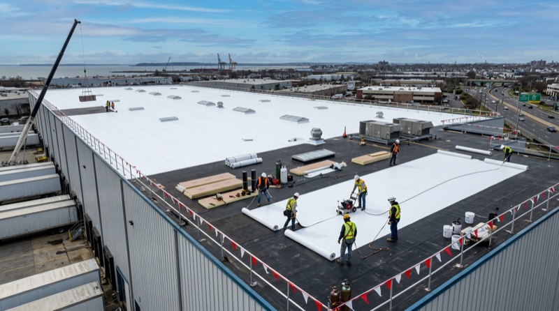 Commercial flat roof TPO installation